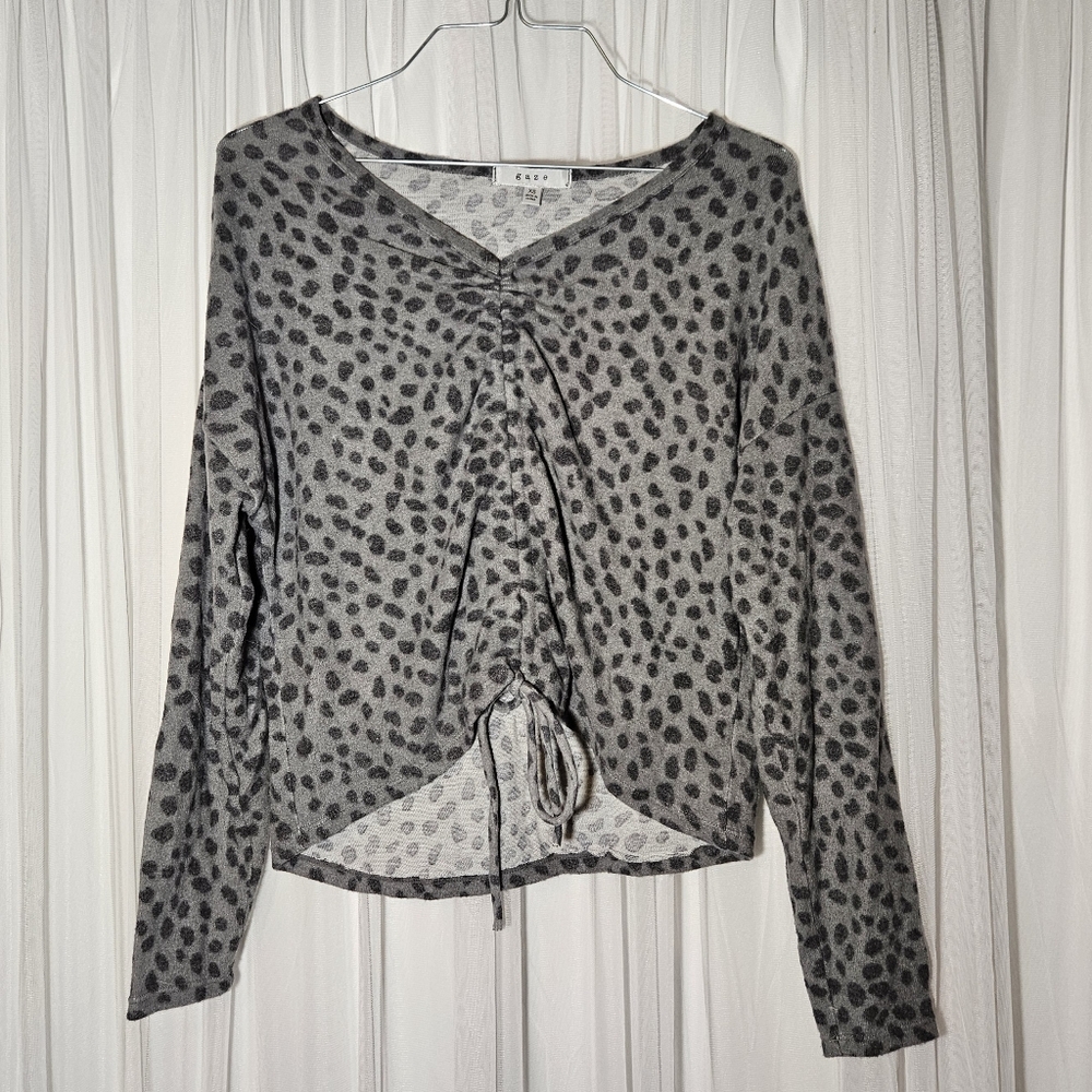 Leopard print soft sweater
